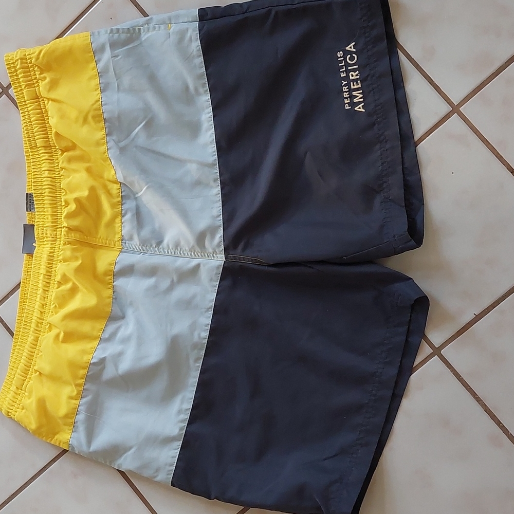 Perry Ellis America Active Swim Trunks